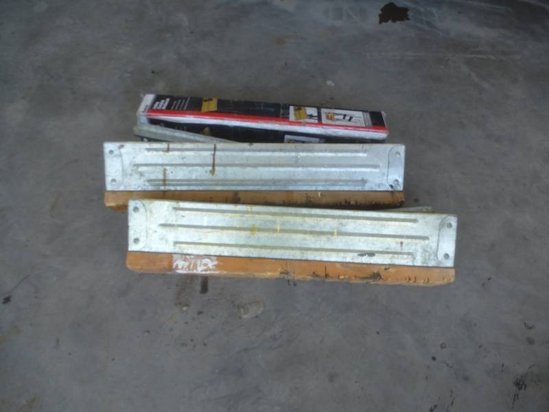 Aluminum Saw Horse Set & Folding Bench