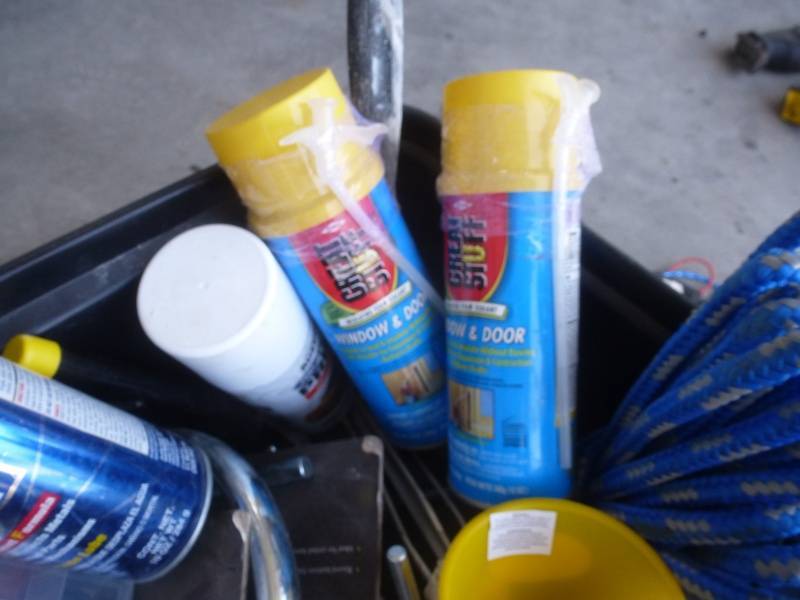 Tote Miscellaneous Hangers, Great Stuff insulation