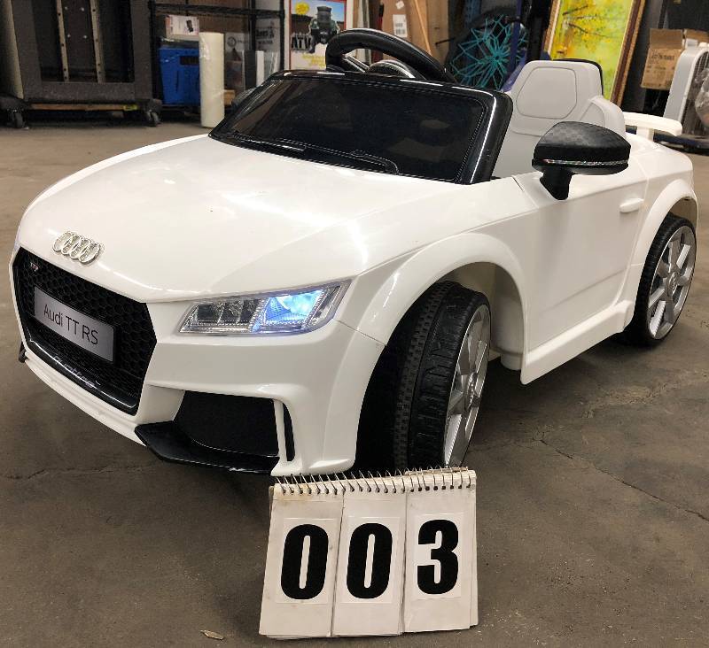 audi power wheels charger