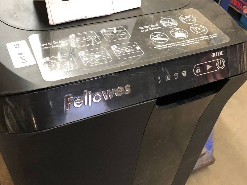 lot 45 image: Fellows 300C Paper Shredder