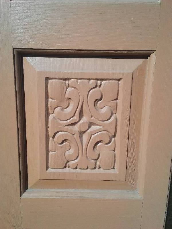 lot 28 image: Carved Door with side lights, 36 x 79  inches