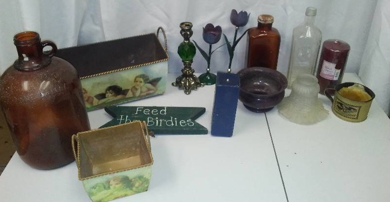 lot 4 image: Vintage Bottles, planters and more