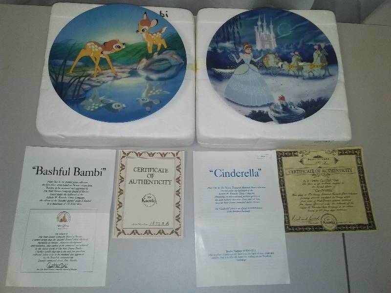 lot 114 image: Disney Collectible Plates (2) Bambi and Cinderella