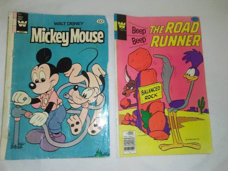 lot 138 image: 2 Comic Books, 1962 Mickey Mouse and 1978 Road Runner