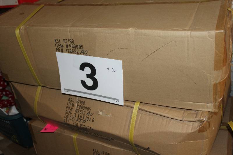 500 16 x 6 x 19 Red Plastic Handled Bags