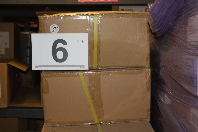 500 16 x 6 x 19 Purple Plastic Handled Bags