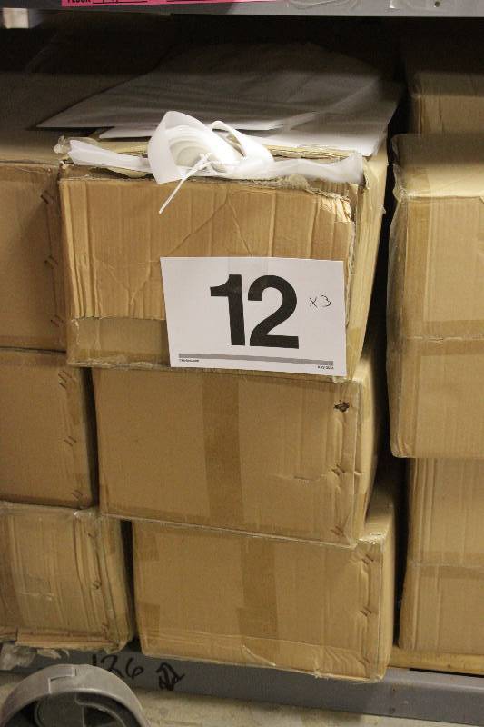 750 13 x 6 x 17 Clear Plastic Handled Bags