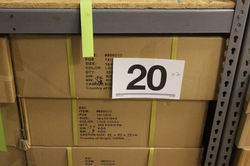 500 16 x 6 x 19 Lime Green Plastic Handled Bags
