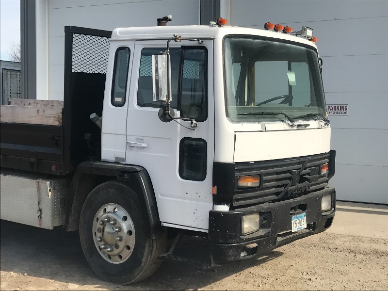1987 Volvo Dump Truck