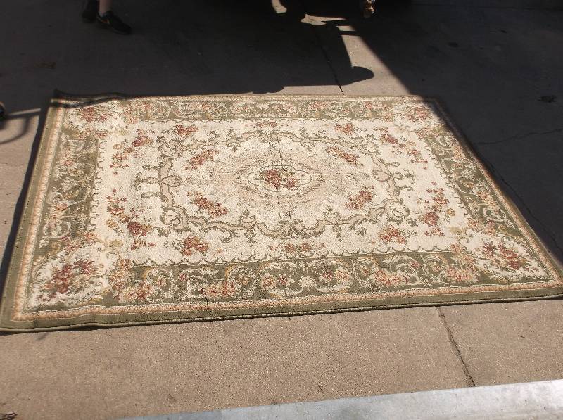 Rug