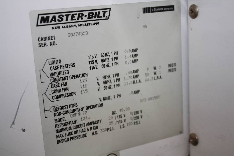 lot 26 image: Master Bilt, Mod #QMPM-72, open face refrigerated merchandiser, caster mounted, 115 volts, 20 amps, 72x30x47H  RunsCools