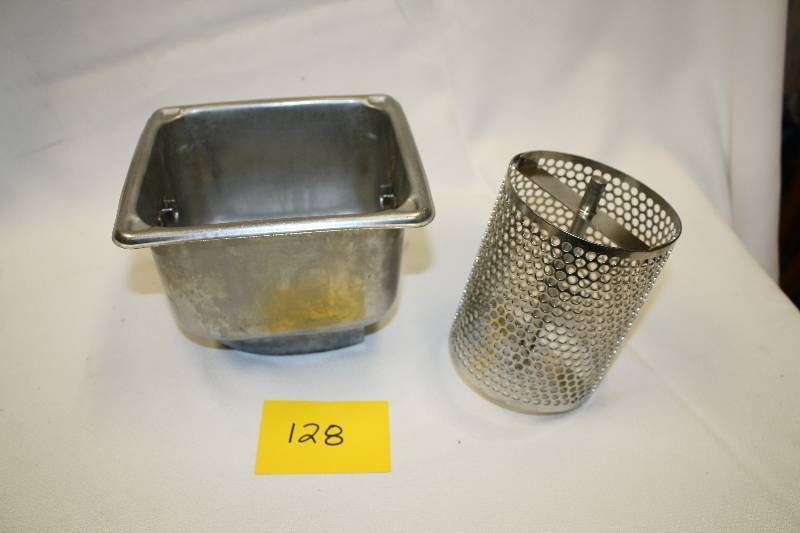 lot 128 image: Stainless Butter Pan with Roller
