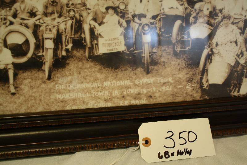 lot 350 image: Restaurant Home Dcor Framed Picture