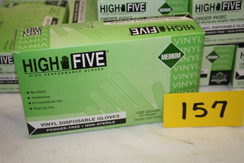 lot 157 image: Vinyl Gloves Size Medium