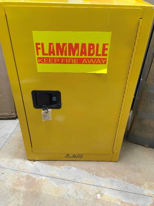 Edsal 35 in. x 23 in. x 18 Freestanding Flammable Liquid Safty Single Door Storage Cabinet in Yellow open box in like new condition