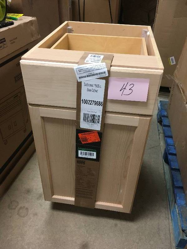 Hampton Bay 18x34.5x24.63in. Easthaven Base Cabinet with Drawer in Unfinished German Beech  open box not used