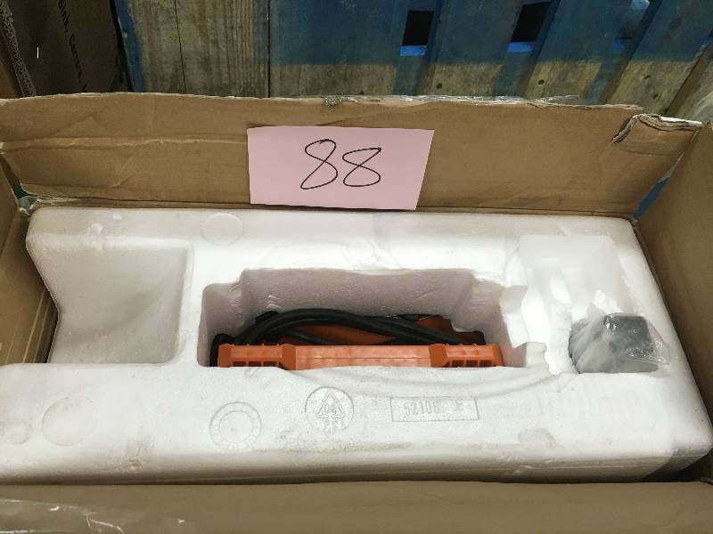 Ridgid 7 in. Portable Site Wet Tile Saw  open box used in good working condition