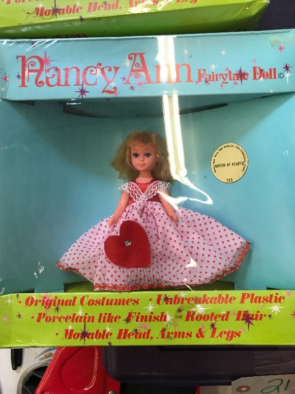 BIN LOT OF MISC MINIATURE DOLLS