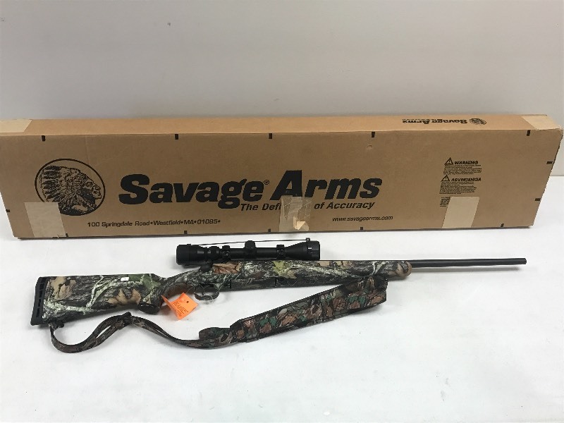 lot 7 image: Savage Axis Hunting Rifle