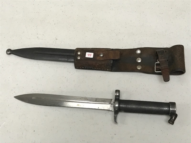 lot 49 image: Vintage EJ-AB 472 Bayonet Knife W...