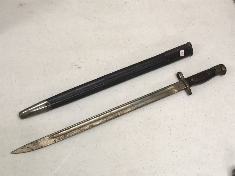 lot 62 image: Vintage GR 1907 Bayonett Knife With...