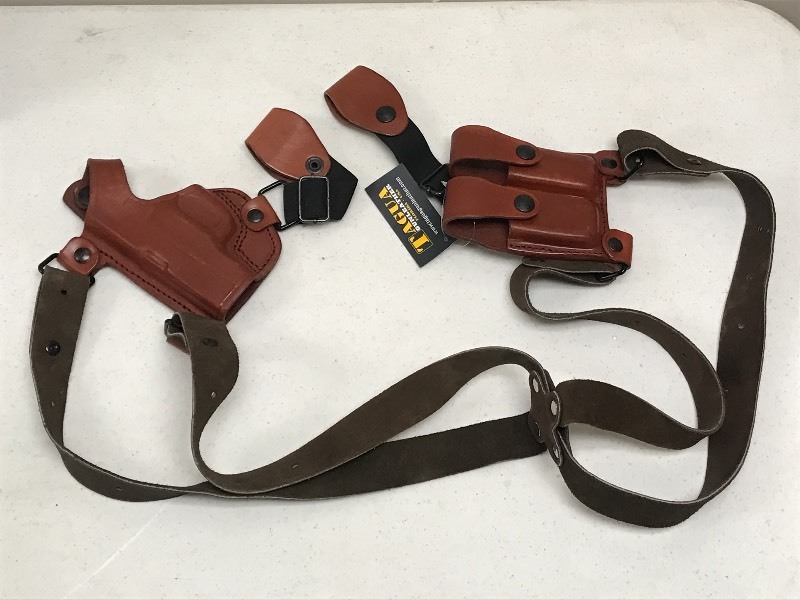 lot 68 image: Tagua GunLeathers Dual-Clip Shoulde...