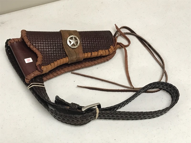 lot 75 image: Unmarked Leather Belt Holster With ...