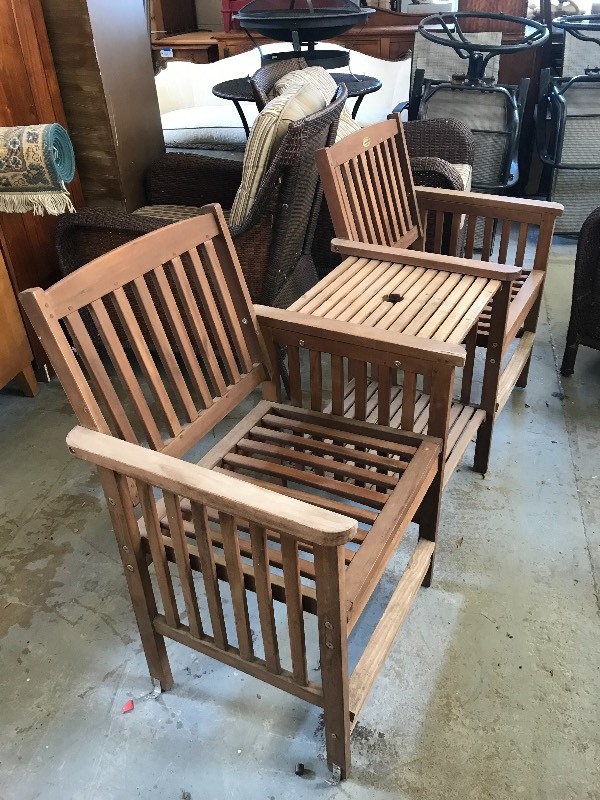 lot 403 image: ONE PIECE PATIO TABLE AND CHAIRS