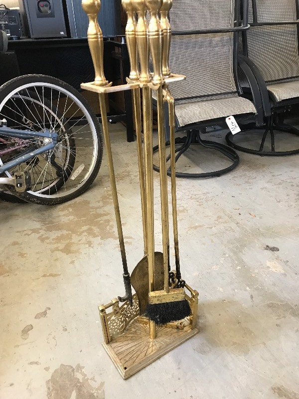 lot 409 image: BRASS COLOR FIREPLACE SET
