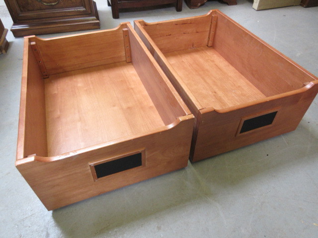 lot 432 image: TWO UNDER THE BED ROLLING STORAGE DRAWERS