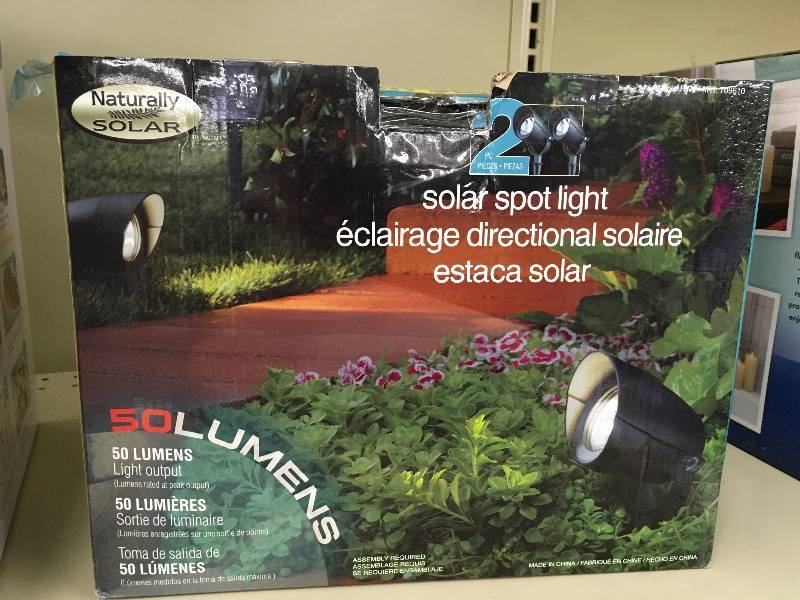 SOLAR SPOTLIGHTS 2 PK, RETAIL $14.99