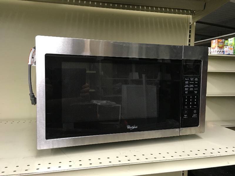 WHIRLPOOL MICROWAVE, RETAIL $209.99