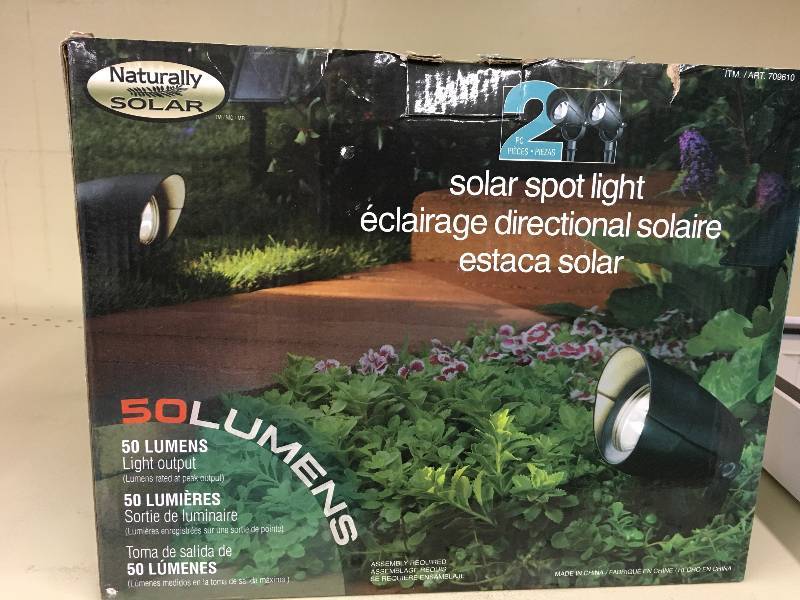 SOLAR SPOTLIGHTS 2 PK, RETAIL $14.99