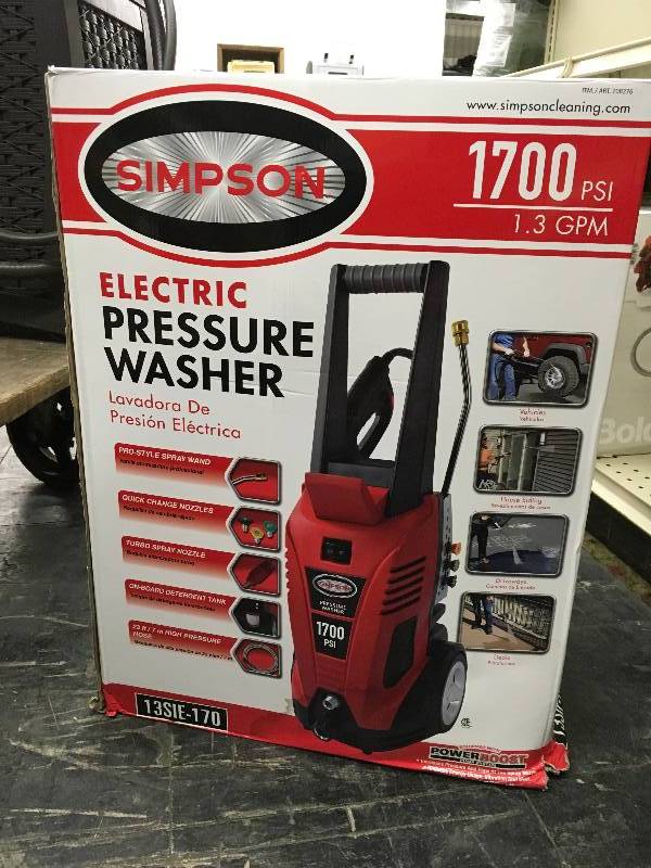 SIMPSON 1700PSI ELECTRIC PRESSURE WASHER, RETAIL $129.99