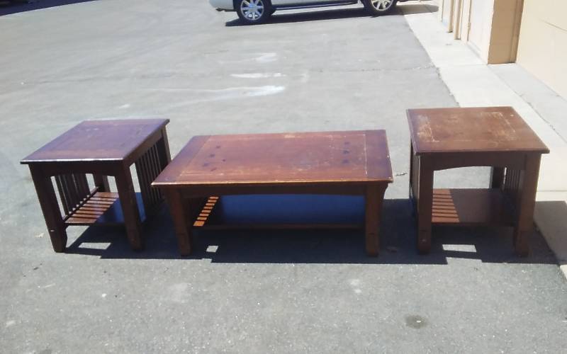 3-Piece Table Set  Coffee Table (48x28x19), 2-End Tables (28x24x24)
