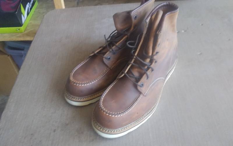 Mens Boots Size 11-12