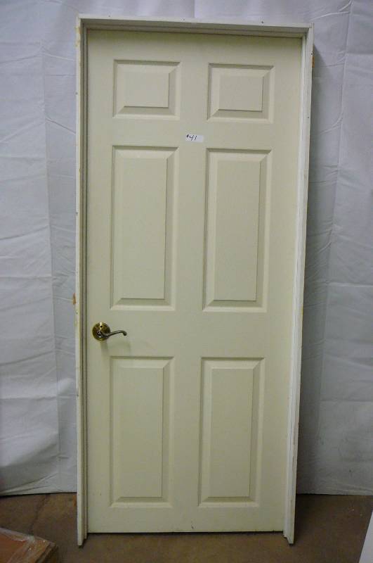 Door Jam White R H Nickle Hardware Red Box Consignment 571
