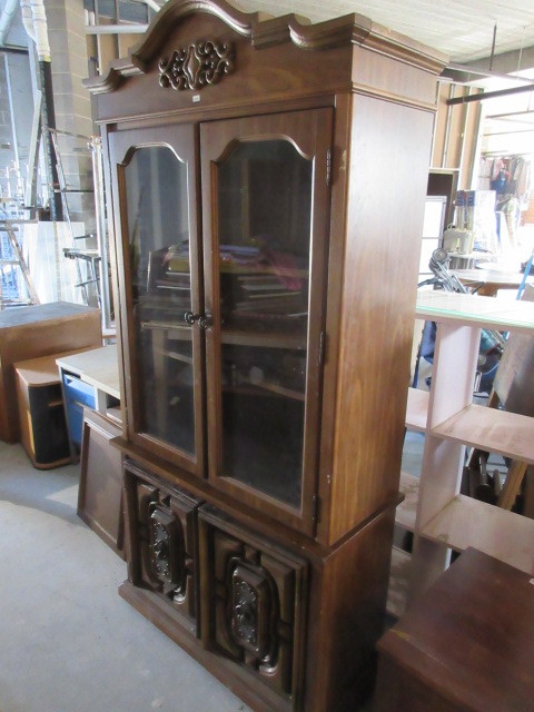 CHINA CABINET