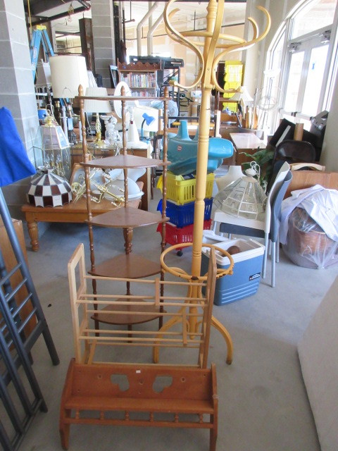 HOME ACCESSORIES