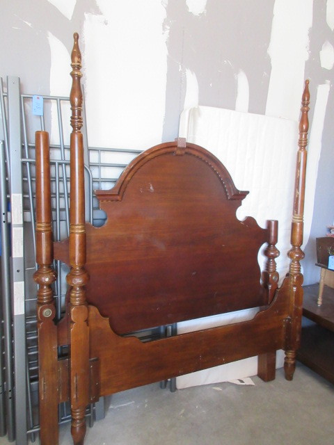 WOODEN BED