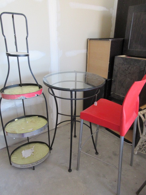 OUTDOOR FURNITURE AND ACCESSORIES