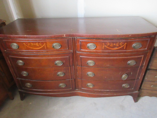 VINTAGE BUFFET