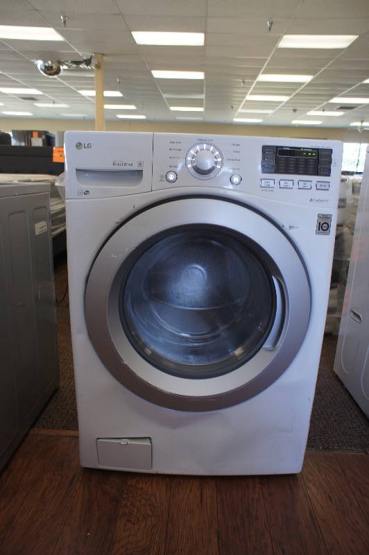 lot 8 image: NEW SCRATCH AND DENT - LG  MODEL # WM3270CW) - Front-Loading Washer - White  - MSRP $ 799.99 - TESTED WORKS