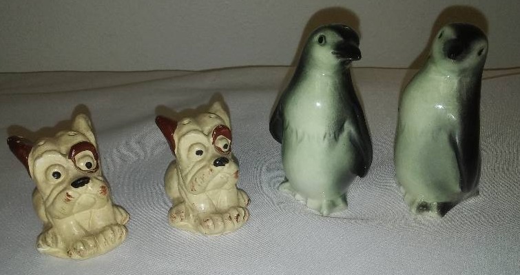 lot 219 image: Vintage Bull Dog and West German Penguin SP Shakers