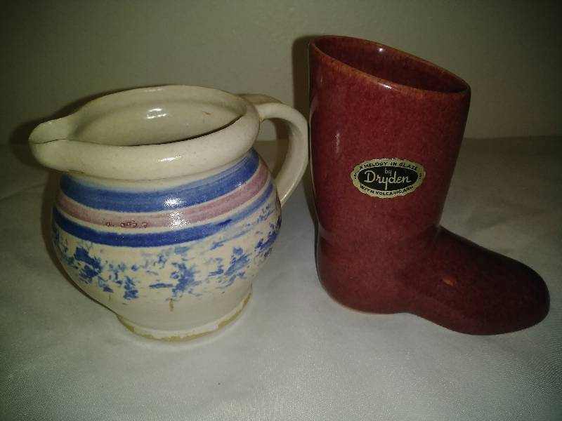 lot 257 image: Vintage Dryden Pottery Boot and Dakota Salt Glaze Creamer