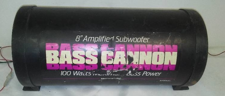 lot 267 image: Auto Subwoofer, 100 Watt