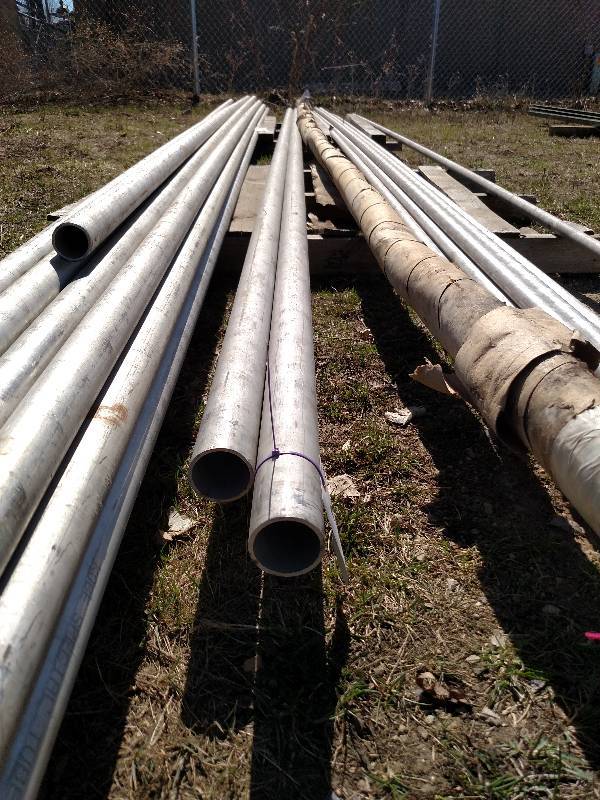 lot 29 image: (2) 2 SCH 40 304 SS Pipes, 20...