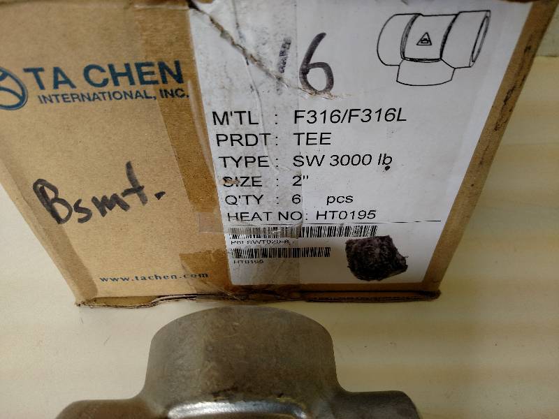 lot 44 image: (6) 2 304 SS Tees...