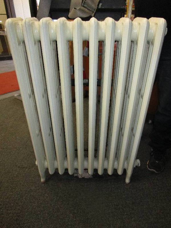 lot 2 image: Cast Iron Water Radiators  26 12 w x 38 T x 6 12  D