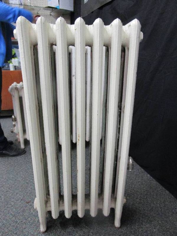 lot 7 image: Cast Iron Water Radiators 19 w x 38 T x 6 12 D